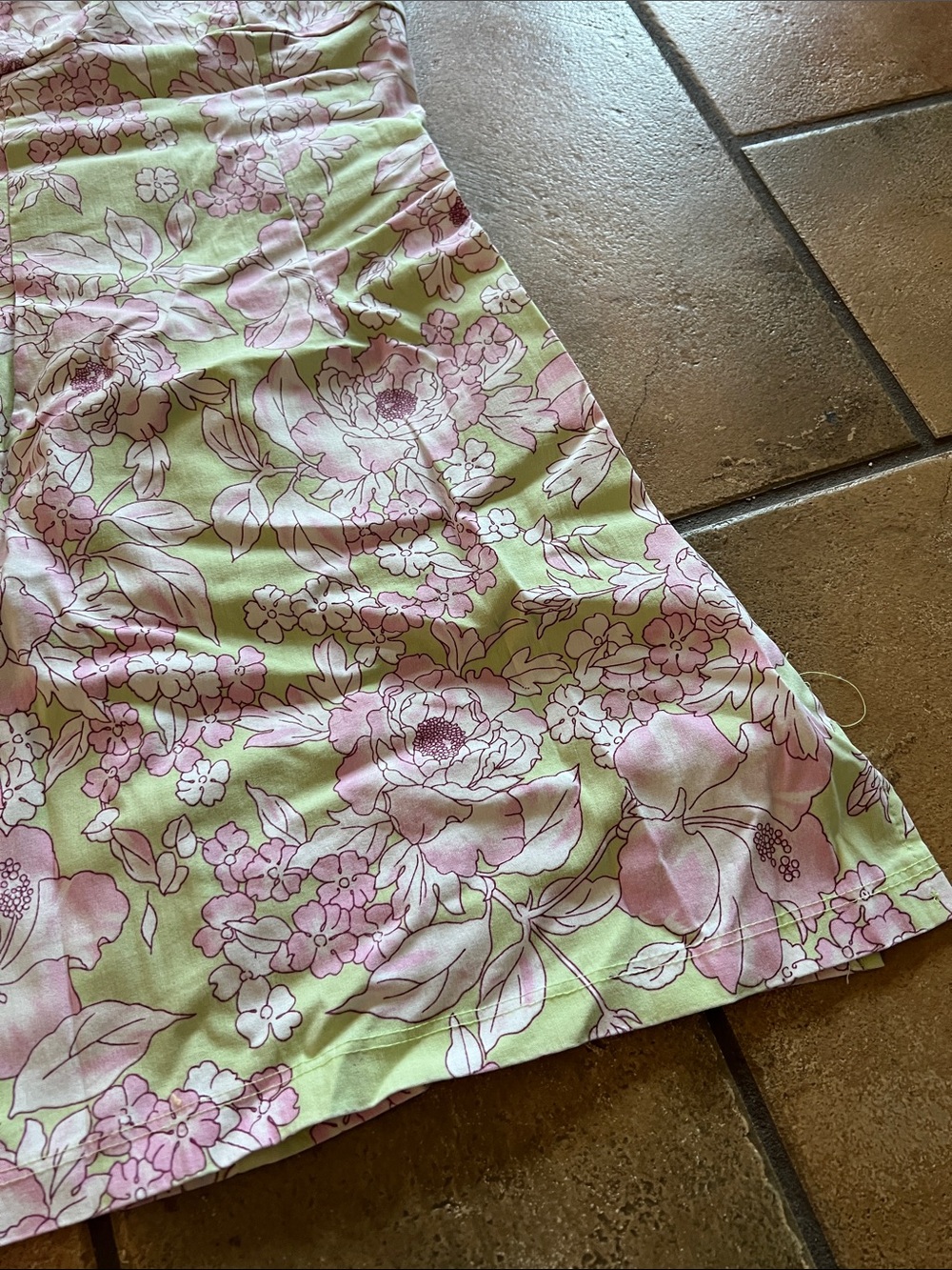 CHARLOTTE RUSSE FLORAL DRESS - Picture 3 of 7